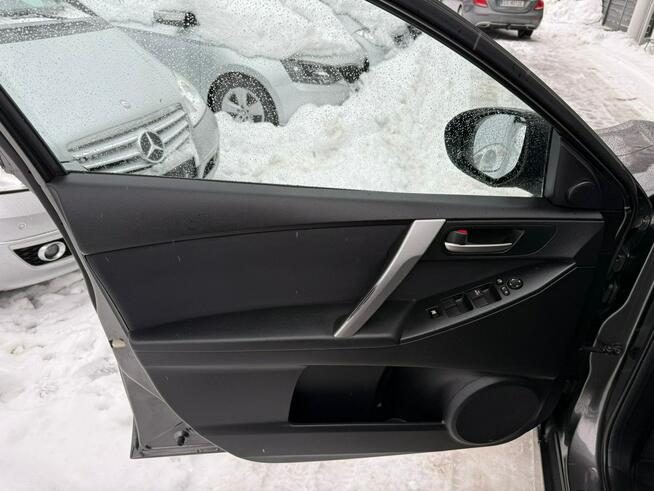 Mazda 3 NAWI,2 KOMPLETY KÓL,2 KOMPLETY KLUCZY,CZUJNIKI PARKOWANIA Słupsk - zdjęcie 9