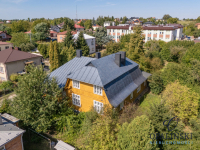 Niezwykły drewniany dom z amfiladą z XX wieku Opatów - zdjęcie 6