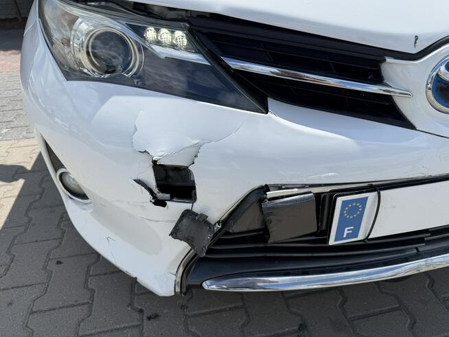 Toyota Auris Zielona Łąka - zdjęcie 12