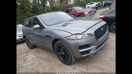 Jaguar F-PACE Bogata wersja wyposażenia / AWD / niski przebieg