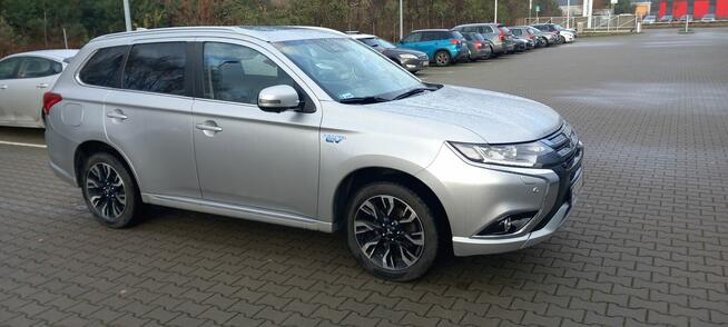 Sprzedam Mitsubishi Outlander PHEV plug-in,18r. 2.0 benzyna Kutno - zdjęcie 2
