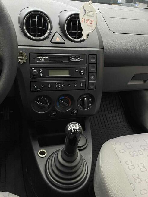Ford Fiesta 1.4 TDCi | 2003 | 128 000 km | 68 KM | Srebrny Olkusz - zdjęcie 11
