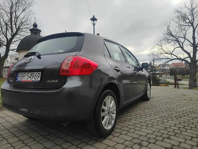 Toyota Auris 1.4b 2009 Dębica - zdjęcie 6