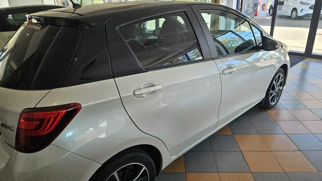 Toyota Yaris Warszawa - zdjęcie 5