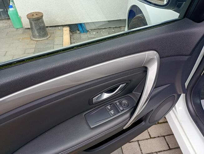 Renault Laguna niski przebieg * zadbana *ładny stan* Chełm Śląski - zdjęcie 12