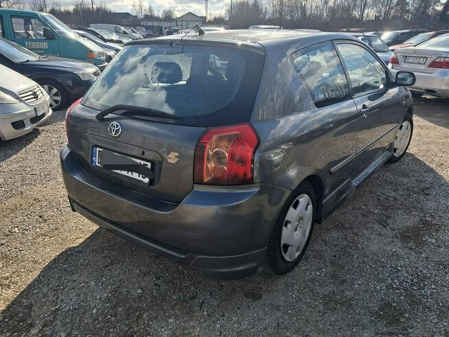 Toyota Corolla 1.6 benzyna Sportschau Edition ładna Tanei Auta Fasty Fasty - zdjęcie 4