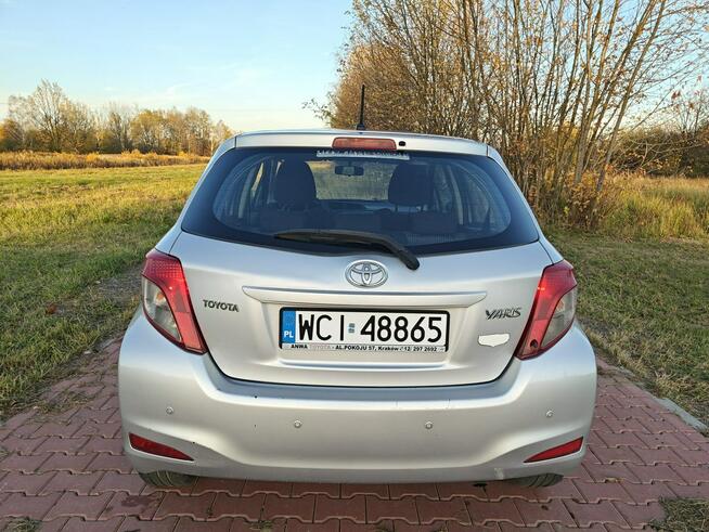 Toyota Yaris Karczew - zdjęcie 4