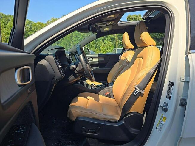 Volvo XC 40 INSCRIPTION / T5 / AWD / niski przebieg Warszawa - zdjęcie 5