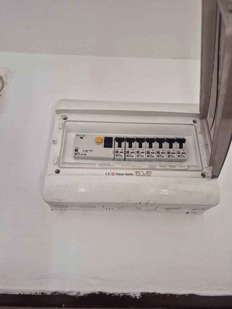 Elektryk , Uslugi Elektryczne Białołęka - zdjęcie 1