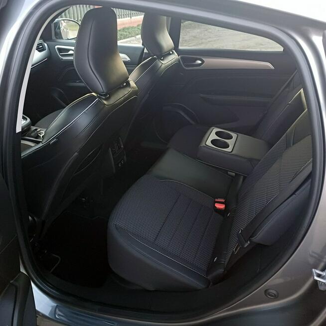 Renault Arkana 1.6 E-Tech Hybrid 143KM Suchorzew - zdjęcie 6