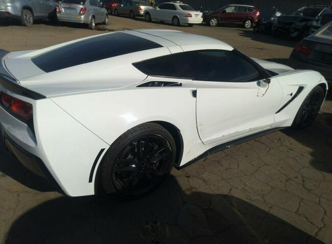 Chevrolet Corvette 1LT, 2019, 6.2L, od ubezpieczalni Warszawa - zdjęcie 4