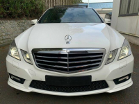 2011 Mercedes-Benz E 220 Avantgarde AMG Package