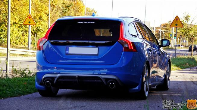 Volvo V60 2.0D R-Design Polestar 230 Automat - Raty Gwarancja Zamiana Gdynia - zdjęcie 4