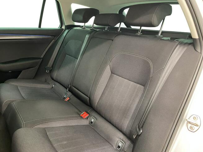 Skoda Superb 2.0 TDI SCR STYLE 4X4 DSG Warszawa - zdjęcie 12