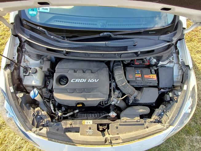 Sprzedam samochód - Hyundai Turek - zdjęcie 6