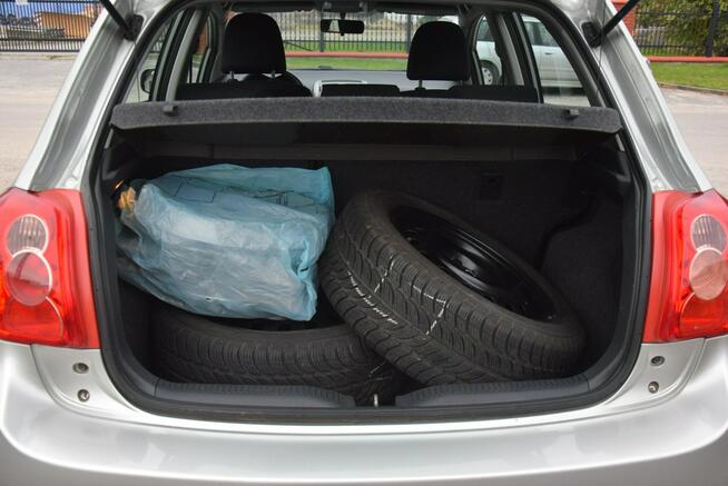 Toyota Auris 1.6B Klima/ 127 Tys Km/ 2 Kpl Kół/ Super Stan ! Tarnogród - zdjęcie 10