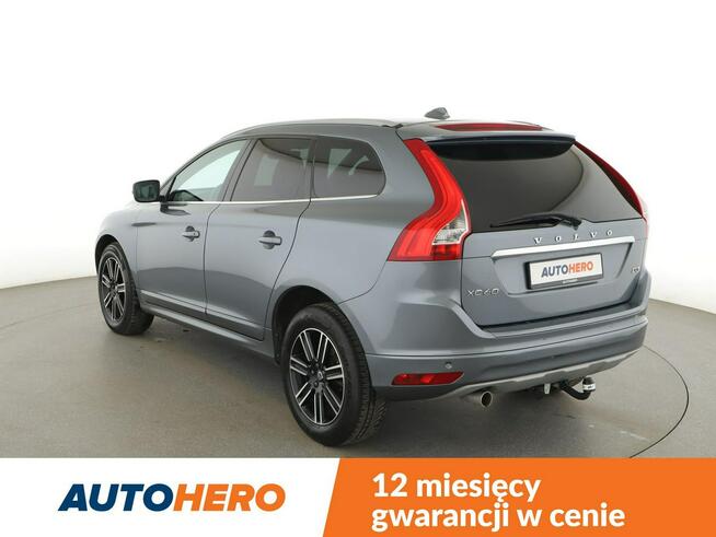 Volvo XC 60 FV23% Momentum skóra navi PDC grzane fotele tempomat hak Warszawa - zdjęcie 4