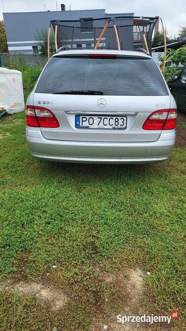 Mercedes E 320 CDI 2004r. kombi Elegance Trzcianka - zdjęcie 6