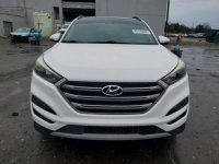 Hyundai Tucson / 4x4 / bogata wersja / niski przebieg / Tarnów - zdjęcie 3