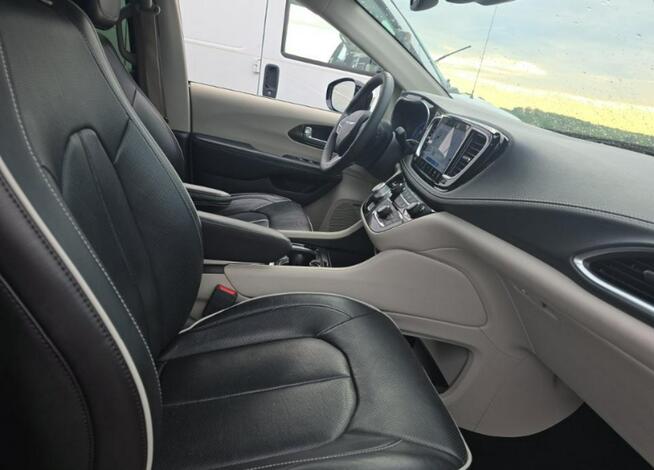 Chrysler Pacifica LIMITED / AWD / niski przebieg Warszawa - zdjęcie 10