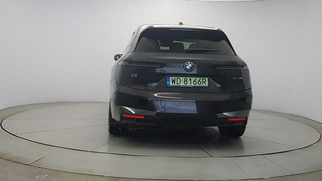 BMW iX xDrive40 76.6kWh ! Z Polskiego Salonu ! Faktura Vat 23% ! Warszawa - zdjęcie 6