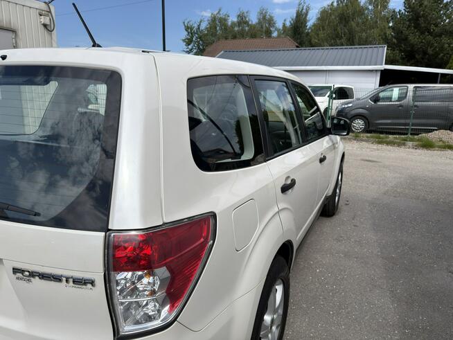 Subaru Forester Raty/Zamiana Gwarancja benzyna 4X4 2012 trend Gdów - zdjęcie 4