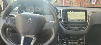 Sprzedam Auto Peugeot 2008 49,900tys. navi panorama kamera Gorzów Wielkopolski - zdjęcie 11