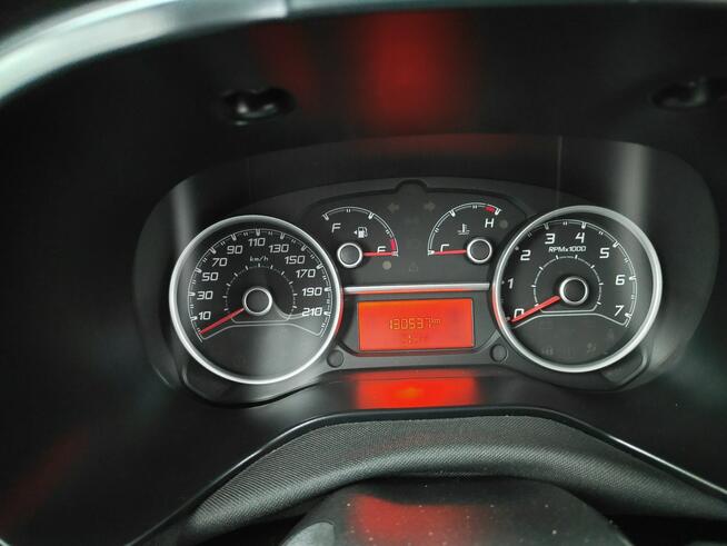 Fiat Doblo 1.6 D 105 KM  Faktura Vat 23 Zarejestrowany Twardów - zdjęcie 9