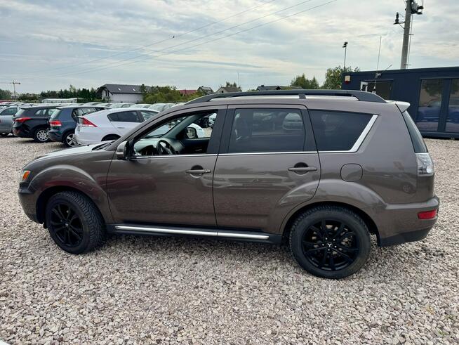 Outlander 4x4 ładny stan Nowe Opony Hamulce HAK 2000kg Polecam Szerominek - zdjęcie 9