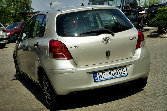 Toyota Yaris Płock - zdjęcie 4