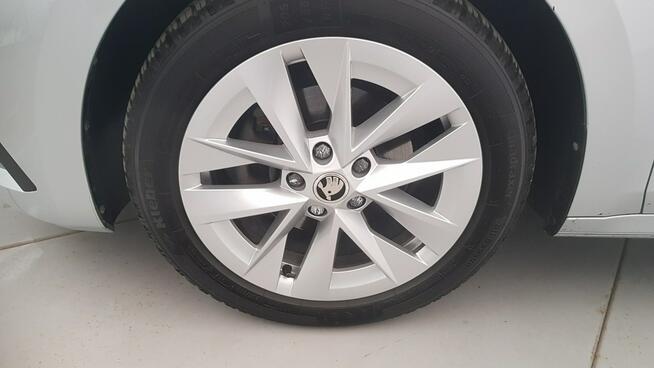 Škoda Octavia 1.5 TSI ACT Ambition! z polskiego salonu! FV 23% Warszawa - zdjęcie 9