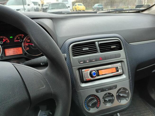 Sprzedam Fiata Grande Punto Krzyki - zdjęcie 2