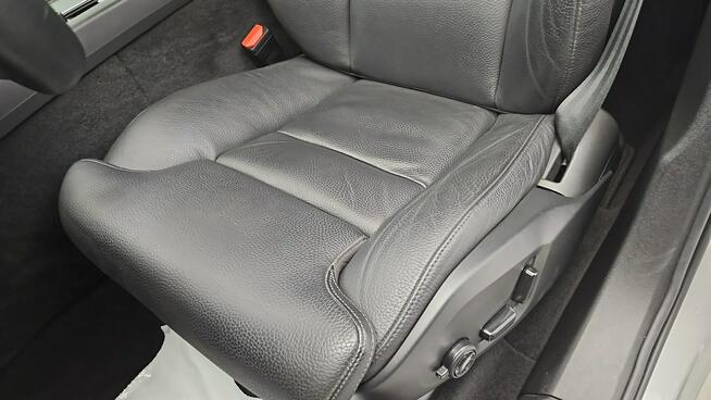 Volvo XC 60 B4 D AWD Core aut ! Z Polskiego Salonu ! Faktura VAT ! Warszawa - zdjęcie 12