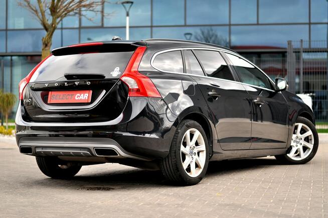 Volvo V60 LiFT 2,0D 5-Cilindrów Automat  Ledy Skóra Navi Full Opcja Płock - zdjęcie 10
