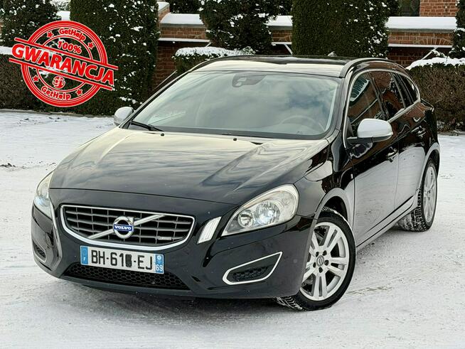 Volvo V60 R-Design 2.0d D4 163KM 5 cylindrowy ! Manual ! Super Stan ! Zwoleń - zdjęcie 1