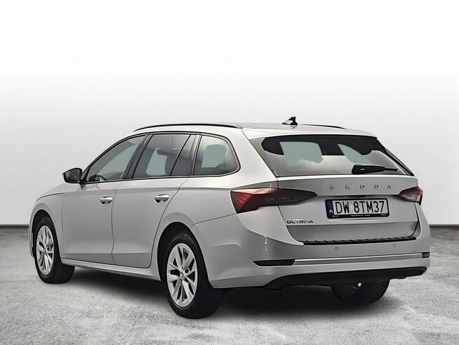 Škoda Octavia 2.0 TDI Ambition ! Z Polskiego Salonu ! Faktura Vat ! Warszawa - zdjęcie 3