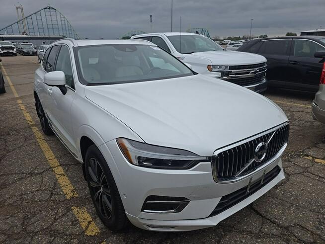 Volvo XC 60 INSCRIPTION / AWD / T5 / niski przebieg Tarnów - zdjęcie 2