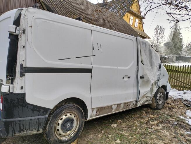 Renault Trafic rocznik 2014 powypadkowy Nowy Targ - zdjęcie 1
