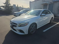 Mercedes C 300 4Matic / pakiet AMG / niski przebieg Chwaszczyno - zdjęcie 3