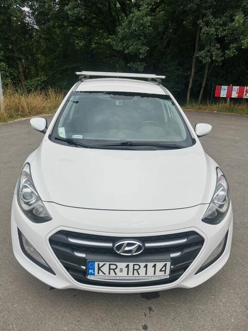 Hyundai i30 CW 1.6 CRDi 110 km kombi 2016 Kraków - zdjęcie 3