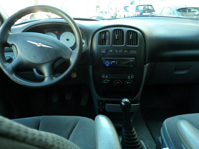 Sprzedam CHRYSLERA VOYAGERA  7 osób   2.5 B+GAZ  147KM Lublin - zdjęcie 7