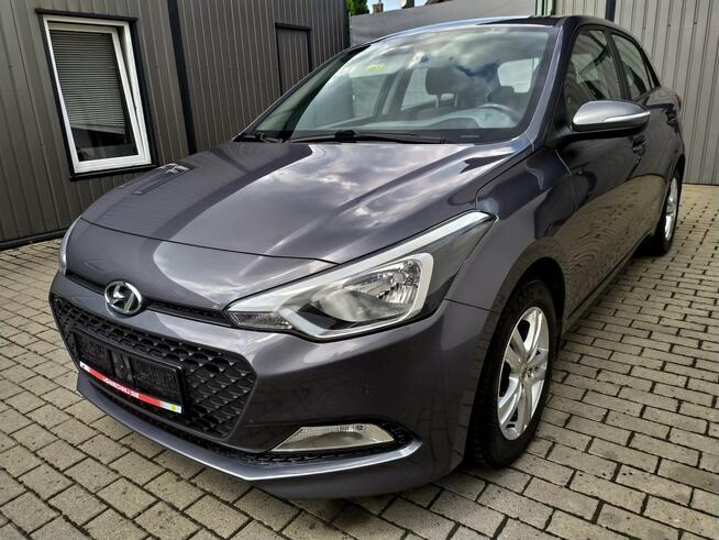Hyundai i20 1.2 Benzyna  Grzane Fotele  i Kierownica Zarejestrowany Strzała - zdjęcie 1