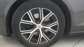Volvo V60 B4 D Core ! Z Polskiego Salonu ! Faktura Vat ! Warszawa - zdjęcie 9