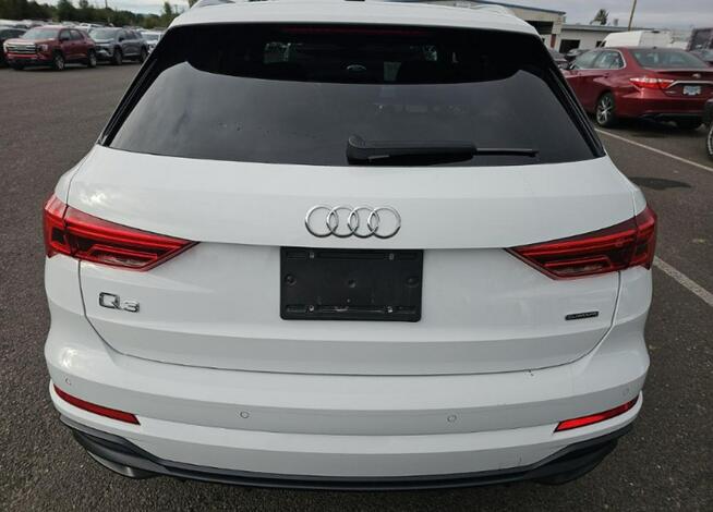 Audi Q3 PREMIUM PLUS / S-Line / niski przebieg Warszawa - zdjęcie 5
