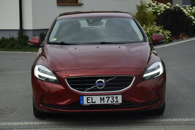 Volvo V40 2.0D 2018r Navi Led Skóra Sprowadzony Opłacony Majdan Sieniawski - zdjęcie 2