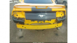 Ford Mustang / automat / niski przebieg / Tarnów - zdjęcie 9