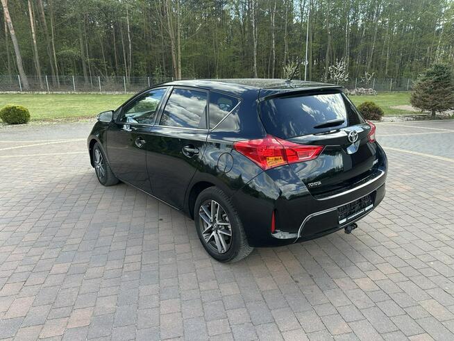 Toyota Auris Lipówki - zdjęcie 8