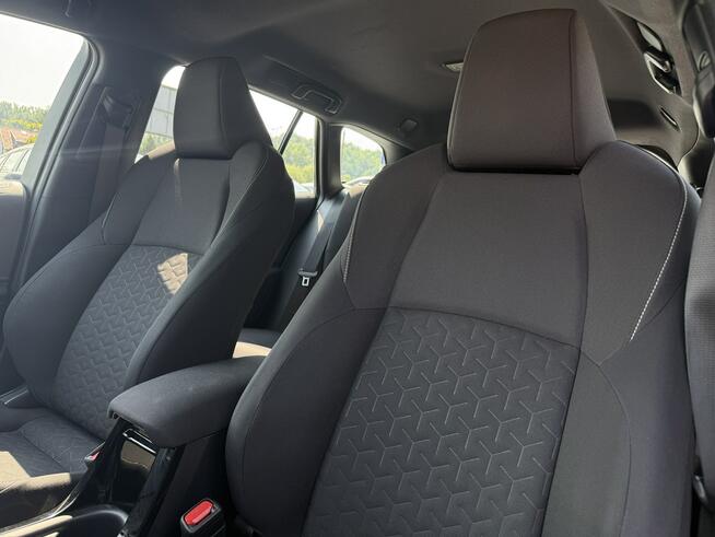 Hybryda polski salon serwis aso TOYOTA Będzin - zdjęcie 11