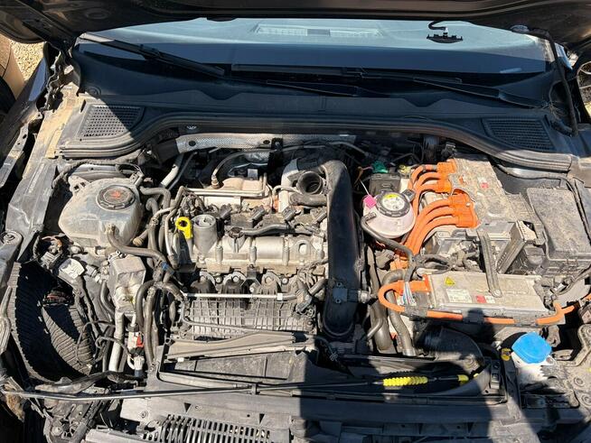VOLKSWAGEN Golf VIII 1.4 EHybride OPF 204 DSG6 FW076 Przemyśl - zdjęcie 11