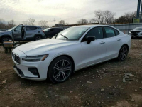 Volvo S60 AWD / T6 R-DESIGN / automat / niski przebieg Tarnów - zdjęcie 2
